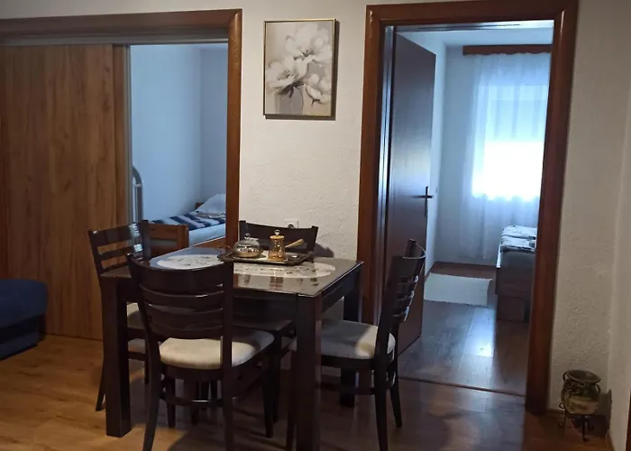 דירה Adna קולן וקוף